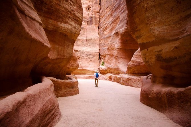 2 Day 1 Night Wadi Rum (Overnight) & Petra Shore Excursion - Spending the night in Wadi Rum