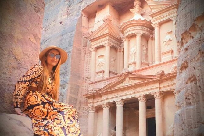 2-Day Private Tour, Petra, Wadi Rum & Dead Sea from Amman or QAIA - What the private vehicle adds