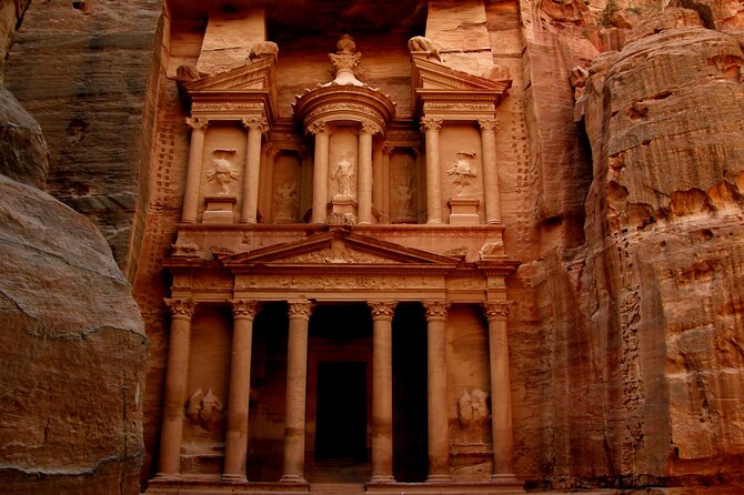 2-Day Tour: Petra, Wadi Rum, and 3Hour Stop at Aqaba or Dead Sea - Physical effort, comfort, and daily rhythm