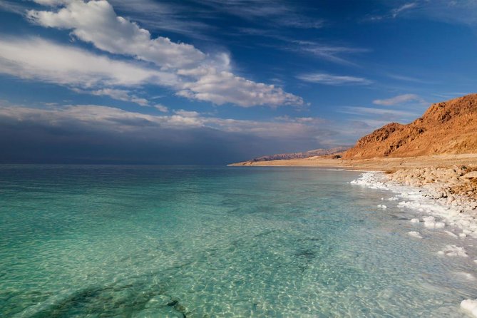2 Days -1 Night in Petra by Kings Highway Including Dead Sea - What the driver service adds