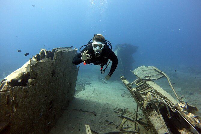 2-Hour Private Scuba Experience in Aqaba - Getting comfortable with the equipment