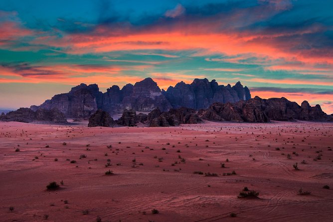 2-Night Private Wonder Tour of Petra and Wadi Rum Overnight from Amman - The guide and driver make the short schedule work