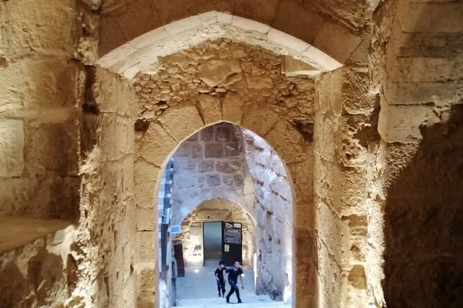 3-Day Tour from Amman: Jerash, Ajloun, Petra, Wadi Rum & Dead SEA - Day 1: Roman Jerash and Ajloun Castle