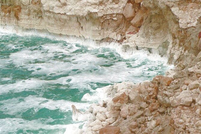 3 Days in Jordan (Petra, Wadi rum and Dead sea) - Floating at the Dead Sea