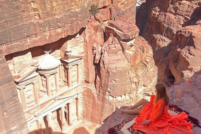 3 Days Petra Wadi Rum Aqaba and Dead Sea Private Guided Tour - The long road to the Dead Sea