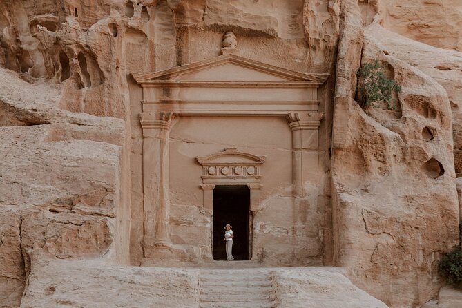 3-Hour 4x4 Safari in Little Petra - The 4x4 ride from Petra to Al-Beidha