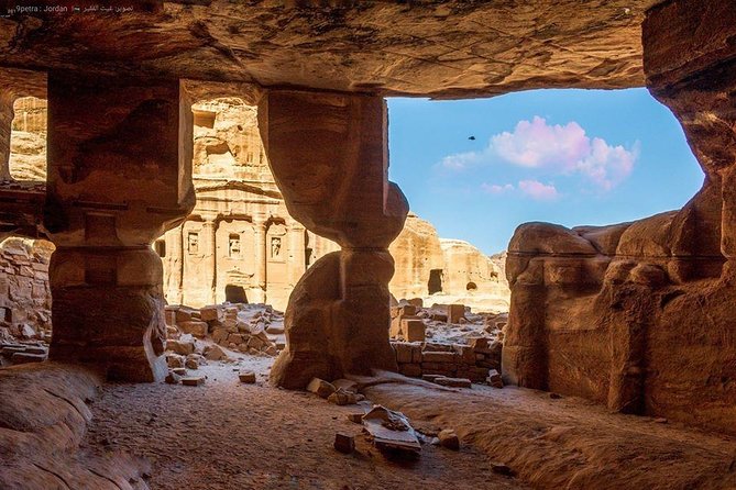3Days Tour Petra & Wadi Rum from Amman, Dead Sea OR Amman Airport - What the $350 price really covers