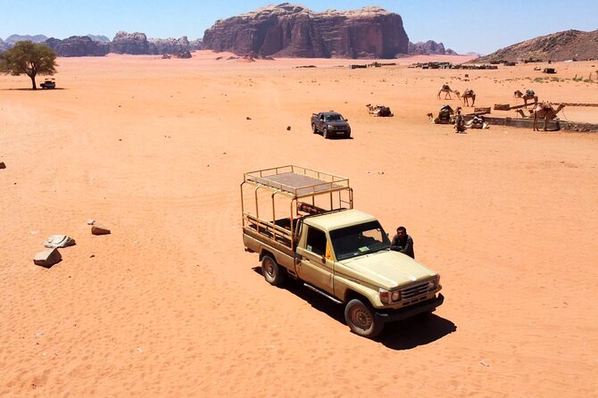 4x4 Full-Day Desert Tour - Lawrence Spring and the first desert views