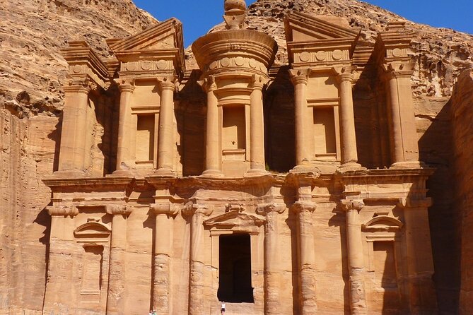 5-Day Private Jordan Tour: Petra, Wadi Rum and the Dead Sea from Amman - The Dead Sea gives the final day room to breathe