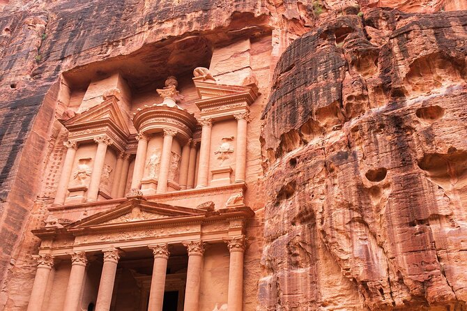 7 Days Jordan Sightseeing Tour - Day 3: Wadi Rum by jeep and the Dead Sea