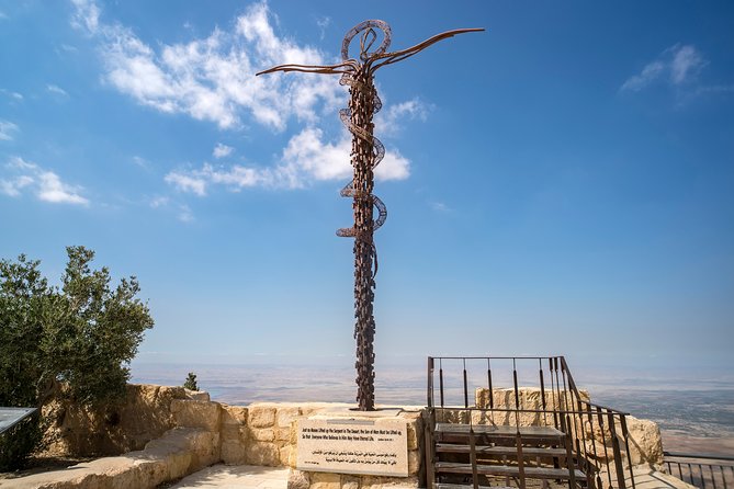 8-Night Best of Jordan Including 1 Night Wadi Rum,Aqaba & DeadSea - Petra: make the most of your two nights