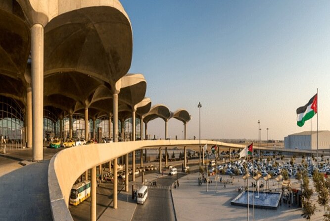 Airport pick up and drop off (Queen Alia Airport Amman) - Meeting your driver at Queen Alia Airport