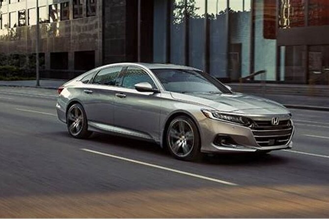 Airport pick up and drop off (Queen Alia Airport Amman) - The ride into Amman in a private car