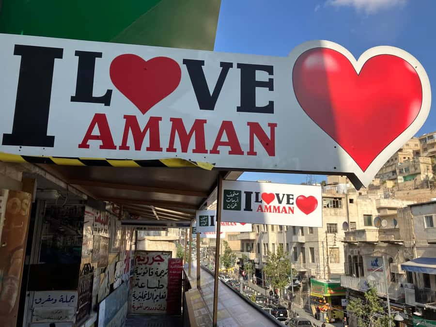 Amman: Culture, History, Tradition & Food Day or Night Tour - Reading the produce, spice, and tailor markets