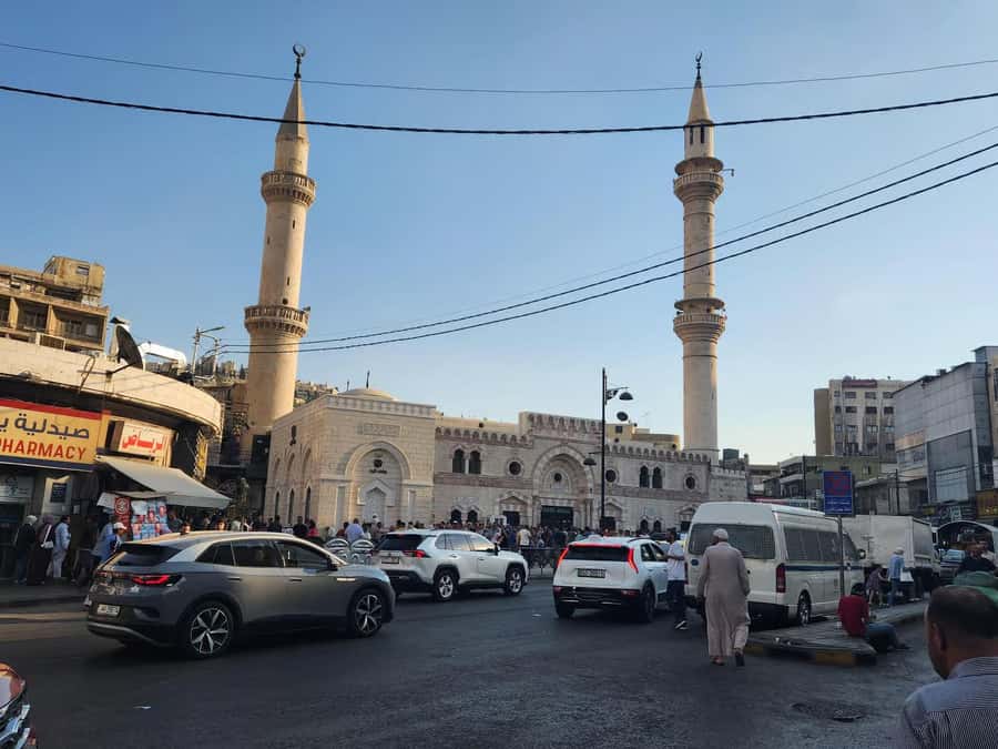 Amman: Culture, History, Tradition & Food Day or Night Tour - How much walking and time should you allow?