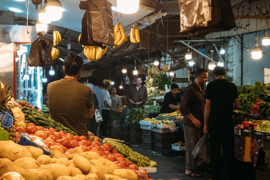 Amman: Guided Food Tour in Downtown - Downtown Amman as the dining room