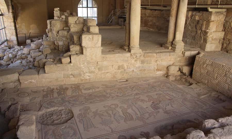 Amman: Madaba City, Mount Nebo & Dead Sea Private Day Tour - Guide quality and how to set expectations