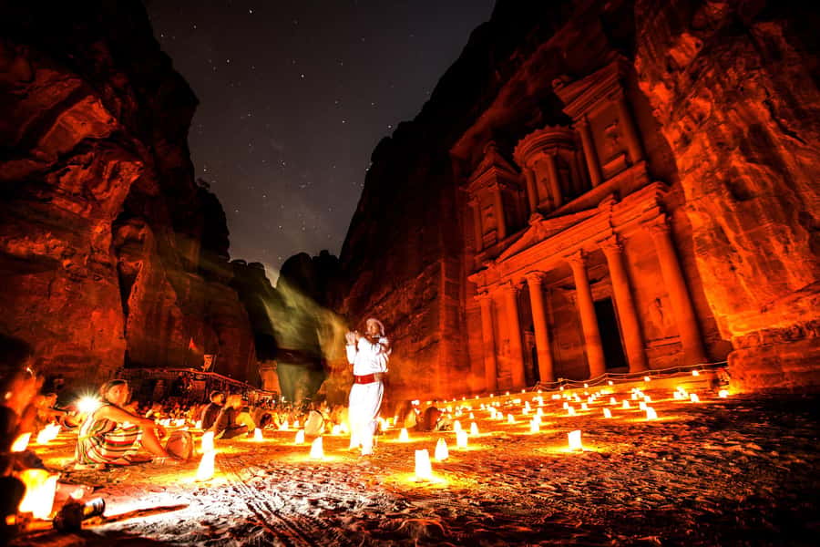 Amman: Petra by Night Tour with Optional Day Visit - The best way to use the time between visits