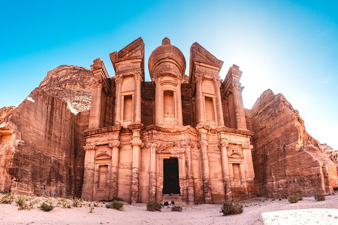 Amman Petra Full-Day Trip - The three-hour road south from Amman
