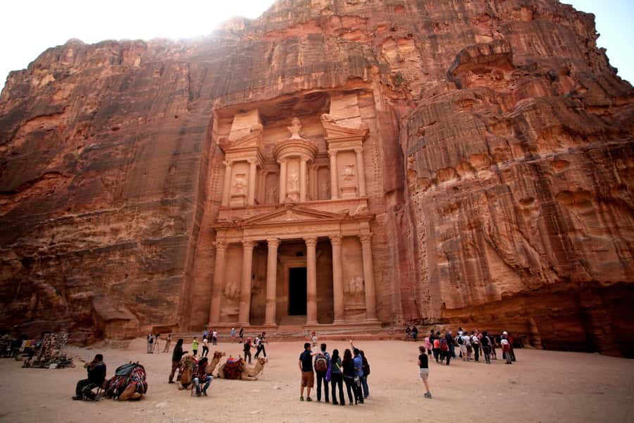 Amman: Private 2-Day Tour to Petra, Wadi Rum & Dead Sea - Drivers, guides, and communication
