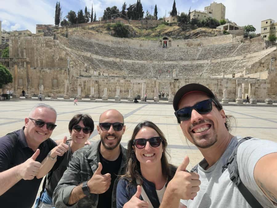 Amman Walking Tour: Hidden Gems, Culture & Street Food - Downtown markets and the taste of daily Amman