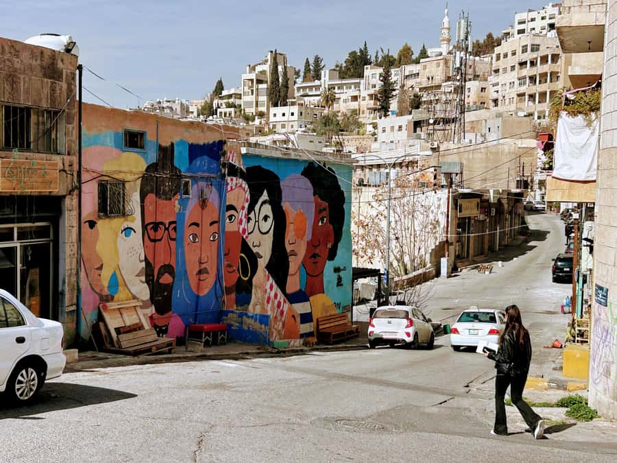 Amman Walking Tour: Hidden Gems, Culture & Street Food - Who should book this Amman walk