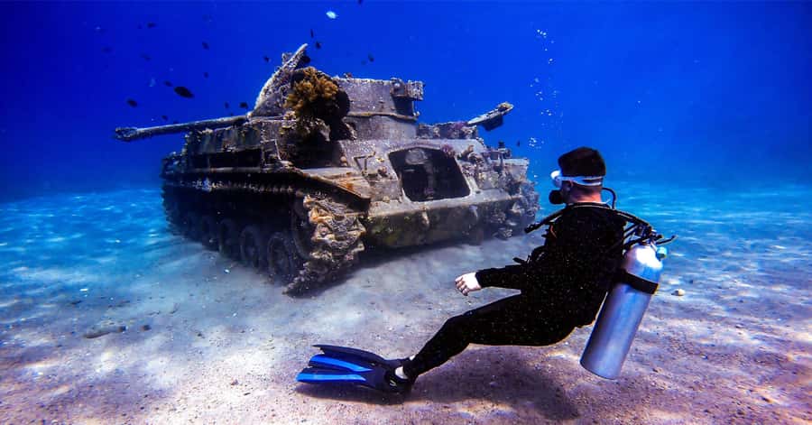 Aqaba Dive Adventure: Explore The Red Sea On A Tour - Who should think twice before booking
