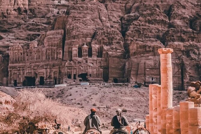Aqaba Shore Excursion: Private Petra Sightseeing Tour with Lunch - The physical side of Petra