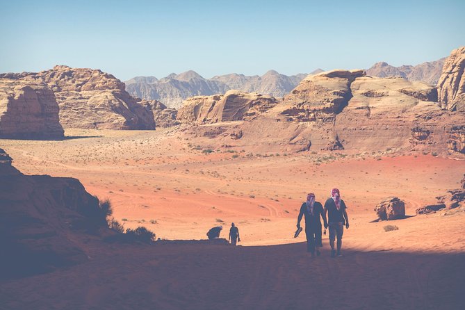 Best of Wadi Rum | Full day jeep tour + overnight in bedouin camp | Pack all-in - Viewpoints and the desert sunset