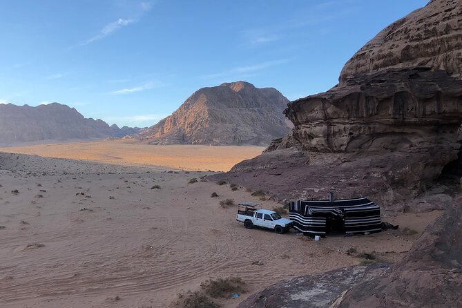 Best of Wadi Rum | Full day Jeep tour + Sleep under the stars | Pack all-in - Crossing the protected desert by jeep