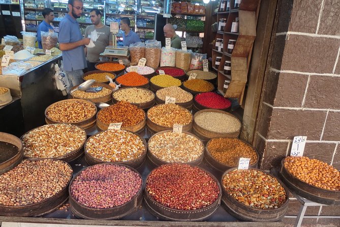 Day or Night Walking Tour in Downtown With Local - Habibah Sweets and the final kunafa stop