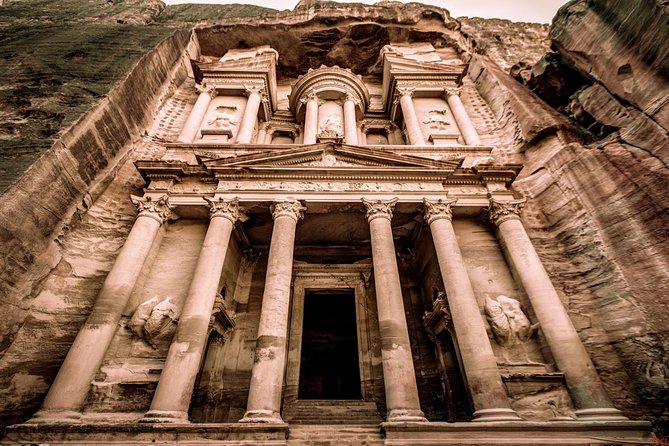 Day Tour to Petra from Amman - Walking through the Siq to the Treasury