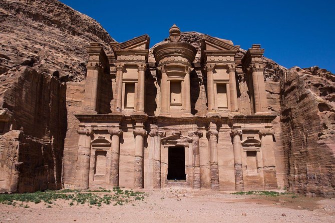 Day Tour To Petra From Dead Sea or Queen Alia Airport - Walking through the Siq to the Treasury