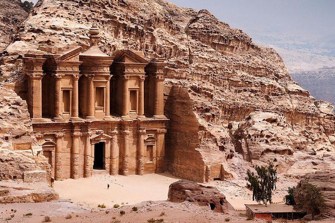 Day Tour To Petra From Dead Sea or Queen Alia Airport - Lunch, gifts, and the ride back