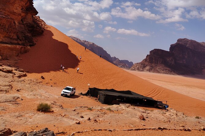 Day Tour / Traditional Meals / Over Night - Jebel Khazali brings rock, shade, and inscriptions