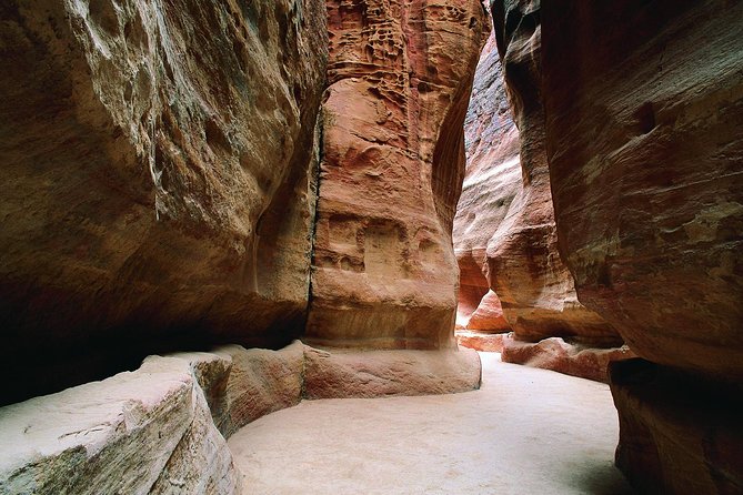 Départ Garanti Francophone (GIR) SAMEDI - SAMEDI - Day 6: Little Petra and Wadi Rum by local 4x4