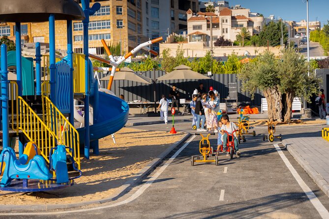 Discover Trax Jo Playground and Traffic Park Fun - Terraces, cafés, and a break between activities