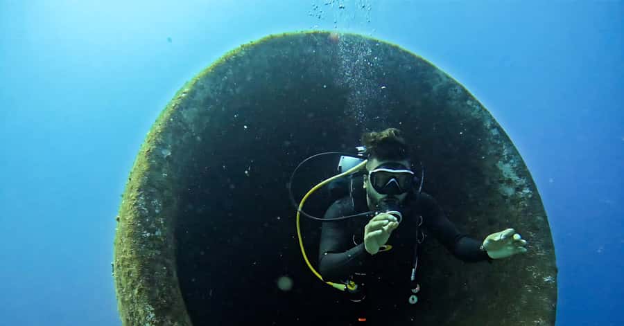 Explore Aqaba's Depths: Scuba Diving Tour, with Hotel Pickup - Who should book this South Beach session