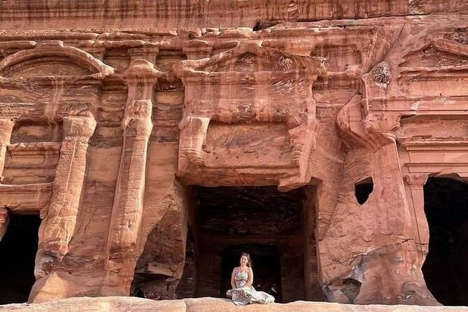 From Amman : Full day tour to Petra - Petra Visitor Centre: plan your first minutes carefully