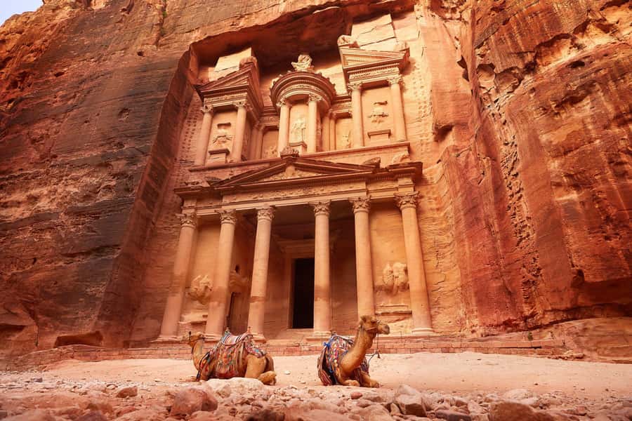 From Amman: Petra & Wadi Rum Private/Group Full Day Tour - Why a Local Guide Changes the Petra Visit