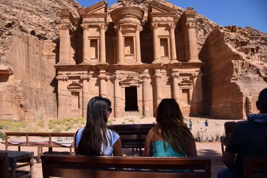 From Amman: Private Day Trip to Petra with Pickup - Your driver’s role on the day
