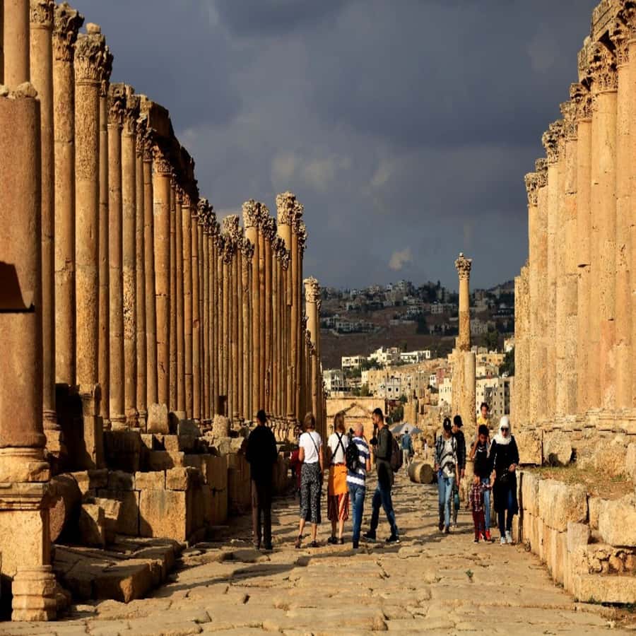 From Amman Trip To Jerash - Leaving Amman in a private car