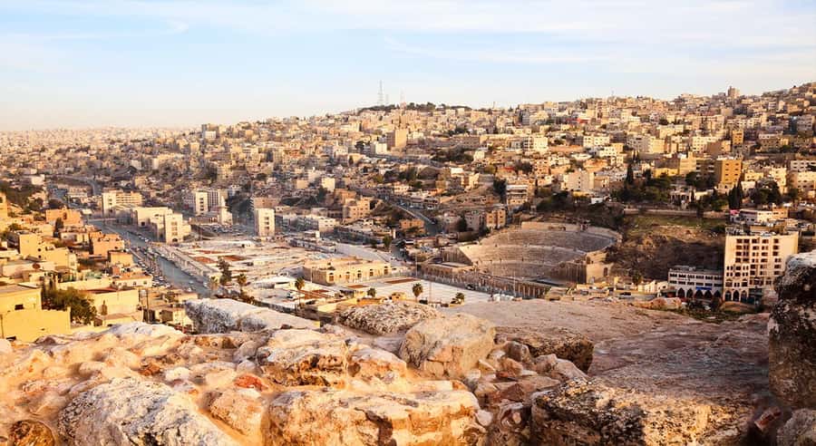 From Amman: Wadi Mujib Siq Trail Private Hiking Tour - What the driver does, and what the driver does not do