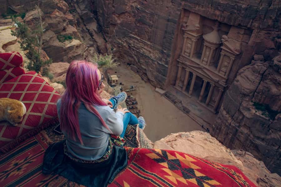 From Aqaba: Petra 1 Day Tour - Roman Theater, temples, tombs, and caves