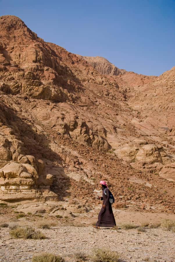 From Aqaba: Wadi Rum Jeep Tour with Hotel Pickup & Drinks - Why Wadi Rum is worth the long road from Aqaba