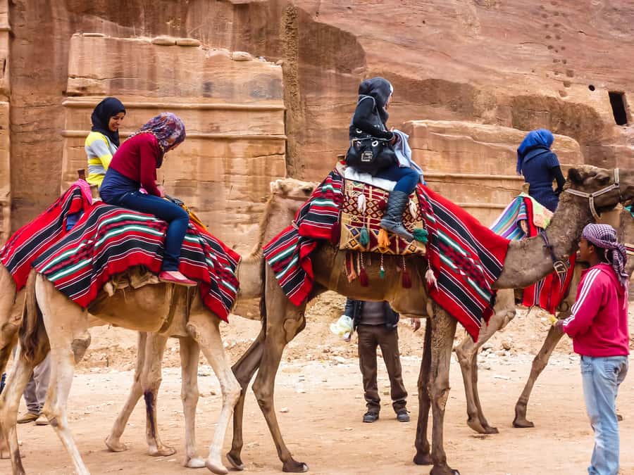 From Eilat: Petra Ancient City Tour and Buffet Lunch - Pickup in Eilat and the Jordan border crossing