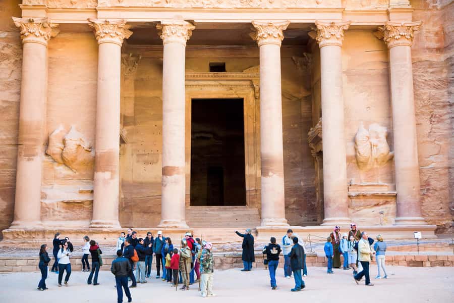 From Eilat: Petra Tour with Transfer and Lunch - From Eilat to the Jordanian border