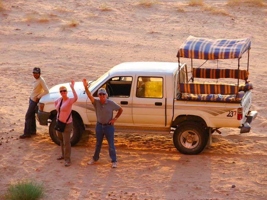 From Petra/Wadi Musa: Wadi Rum Jeep Tour with Hotel Transfer - Comfort, weather, and who should book