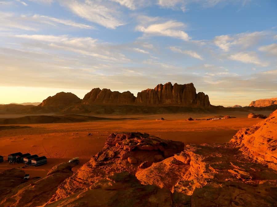 From Tel Aviv: Petra & Wadi Rum Glamping 2-Day Tour - Why Wadi Rum makes this trip worth considering