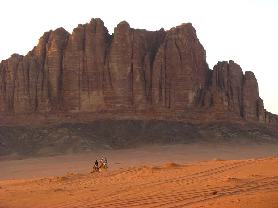 From Wadi Rum: Camel Ride Experience with Tea and Guide - A short lesson before mounting the camels